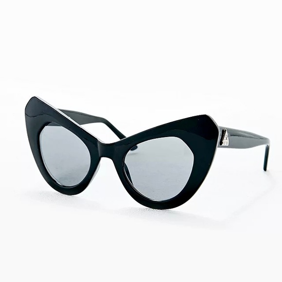 UNIF Accessories - UNIF “The Shadys” Black Sunglasses
